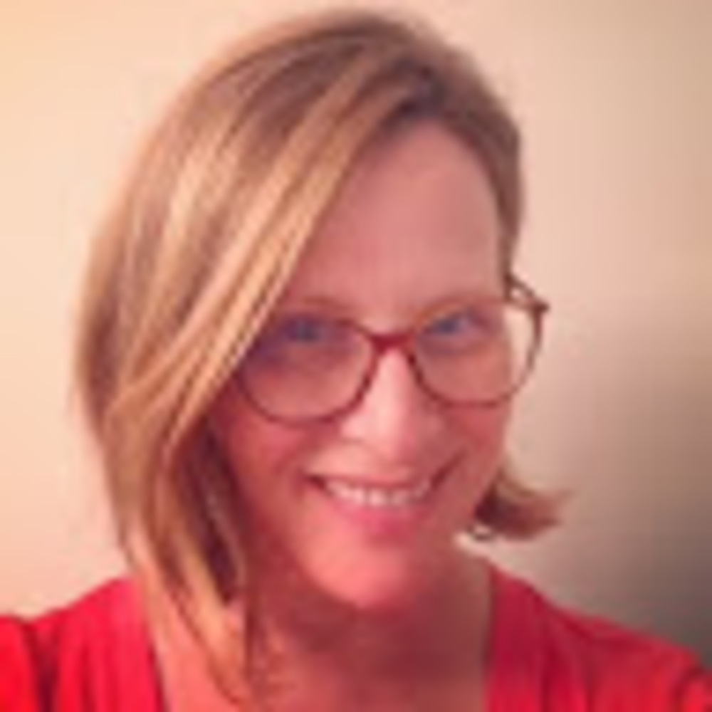 Meet your Posher, Holly